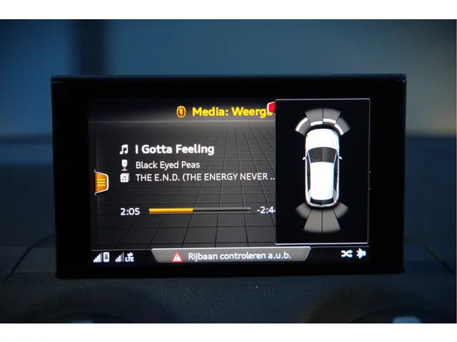 Audi Q2 1.4 TFSI CoD Design Pro Line Plus 2018 Benzine 16