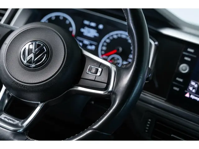 Volkswagen Polo 1.0 TSI Highline 2x R-line 2018 Benzine 13