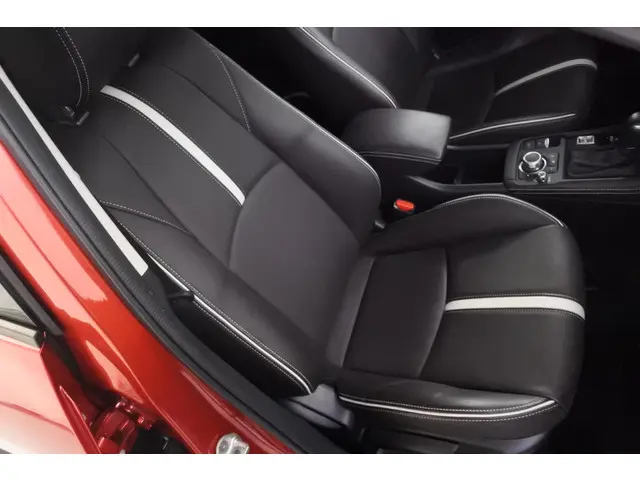 Mazda CX-3 2.0 121pk Automaat Luxury 2020 Benzine 12