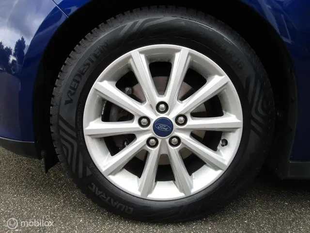 Ford C-MAX 1.0 Titanium - Navigatie - Trekhaak 2017 Benzine 4