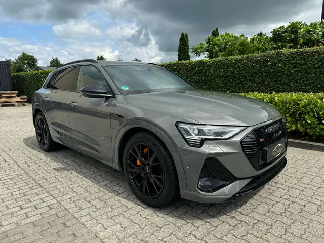 Audi e-tron 50 quattro S edition 71 kWh 2022 Elektrisch 23