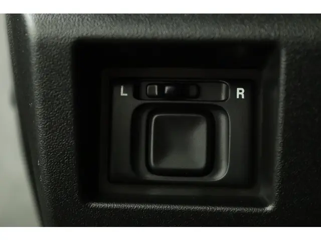 Suzuki Jimny 1.5 Select 2019 Benzine 42