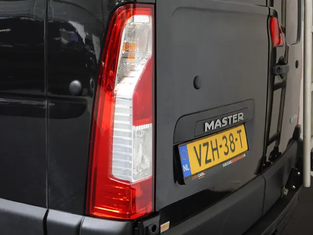 Renault Master 135PK L2H2 Work Edition 2023 Diesel 14