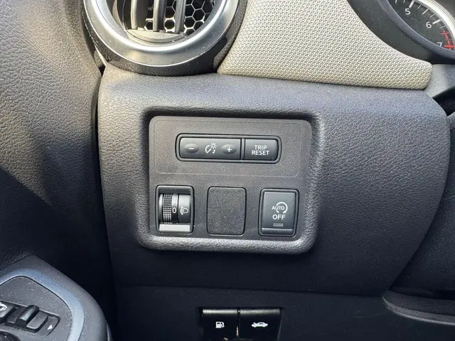 Nissan Micra 1.0 IG-T N-Connecta camera 2019 Benzine 28