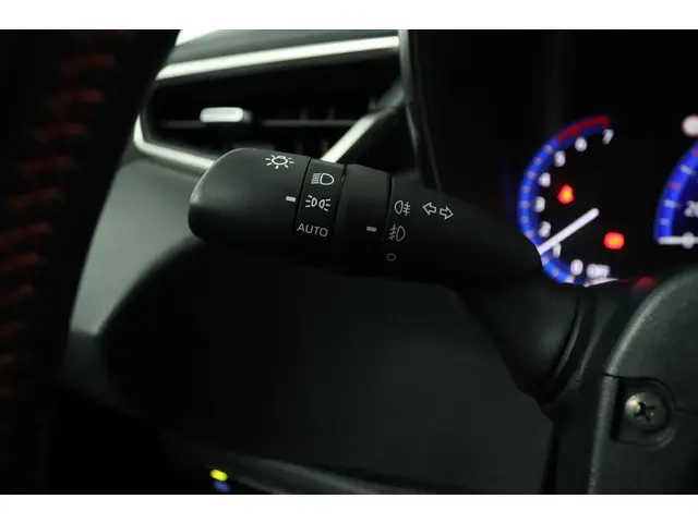Toyota Corolla 1.8 Hybrid GR-Sport 2022 Hybride Benzine 30