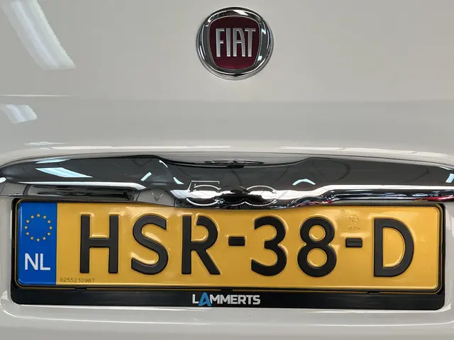 Fiat 500 1.0 Hybrid Dolcevita 70 PK 2021 Hybride Benzine 42