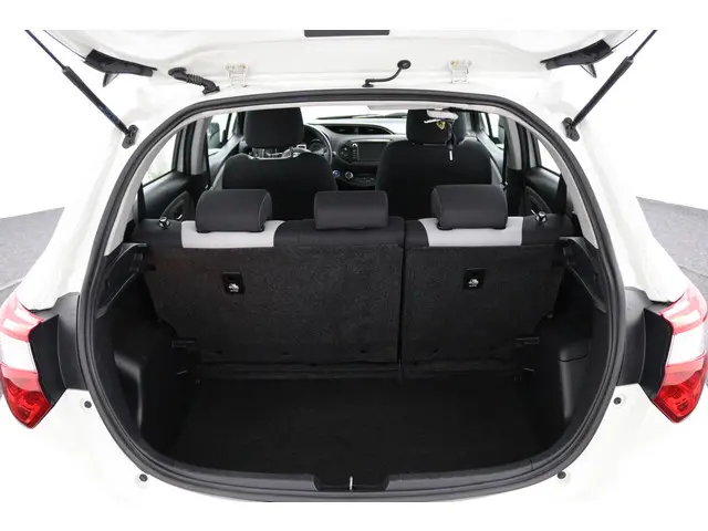 Toyota Yaris 1.5 Hybrid Aspiration 2017 Hybride Benzine 23