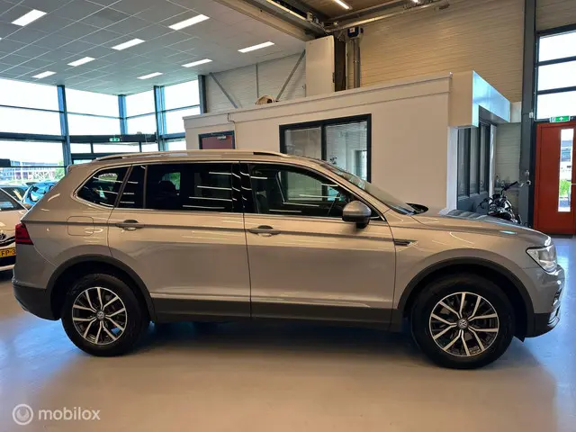 Volkswagen Tiguan 1.5 TSI ACT Comfortline 2019 Benzine 29