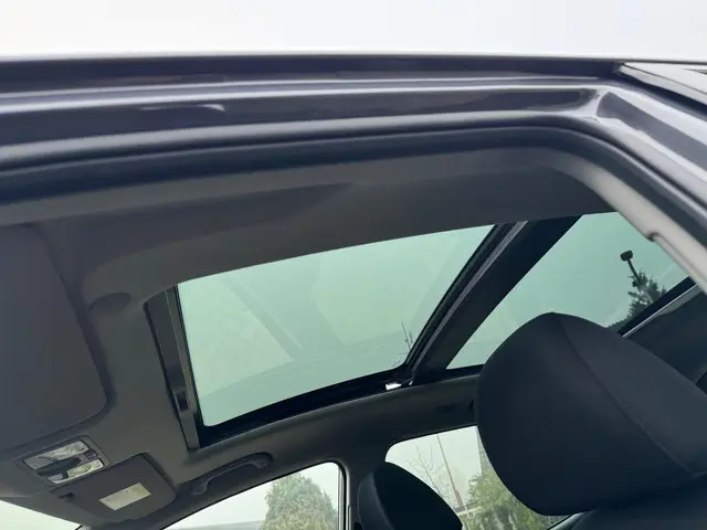 Hyundai ix20 1.6i Go! Automaat | Pano. | Camera 2017 Benzine 37