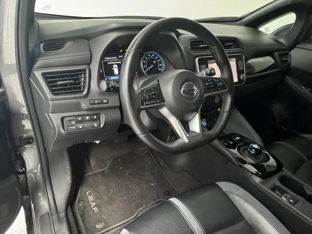 Nissan Leaf e+ Tekna 62 kWh 2022 Elektrisch 24