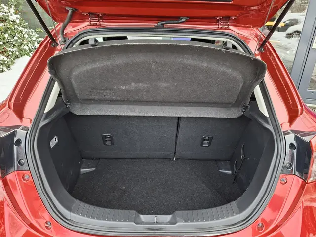 Mazda 2 1.5 Skyactiv-G GT-M Line 2016 Benzine 17