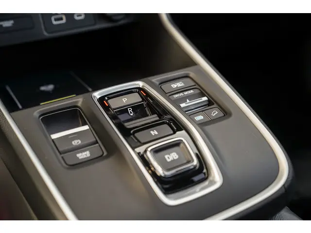 Honda CR-V 2.0i e:PHEV ADVANCE TECH 2024 Hybride Benzine 4