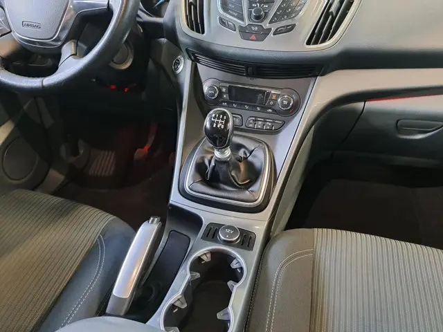 Ford C-MAX 1.0 Titanium 2014 Benzine 16