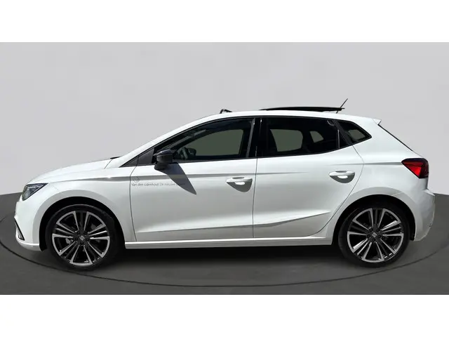 SEAT Ibiza 1.0 EcoTSI FR Anniversary 2025 Benzine 10