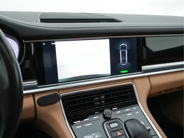 Porsche Panamera 3.0 4 2017 Benzine 14
