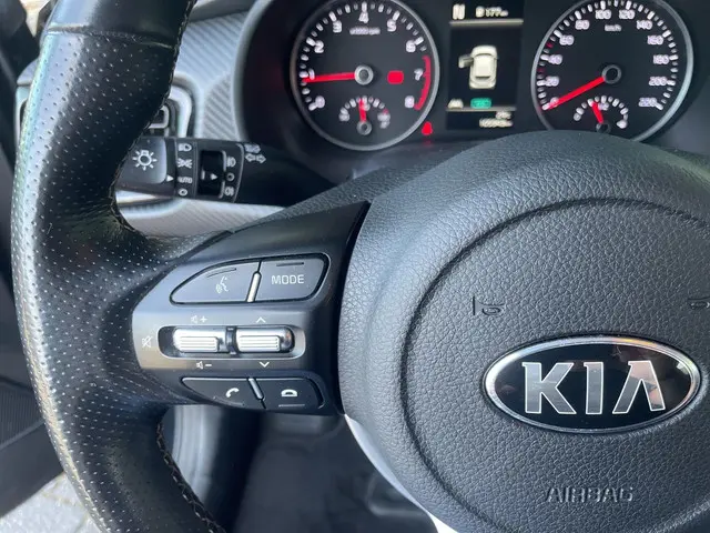 Kia Rio 1.0 T-GDi MHEV GT-Line 2021 Benzine 14
