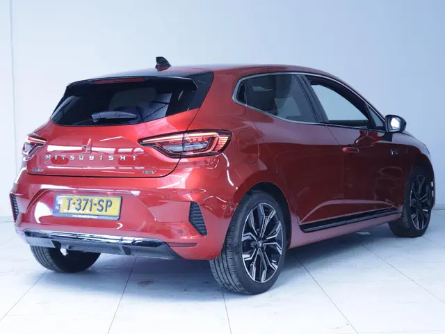 Mitsubishi Colt 1.6 HEV Instyle 2023 Hybride Benzine 2