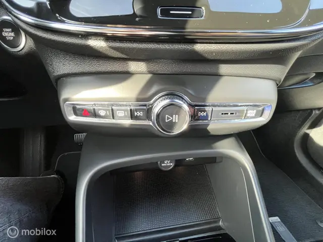 Volvo XC40 1.5 T2 R-Design 2021 Benzine 16