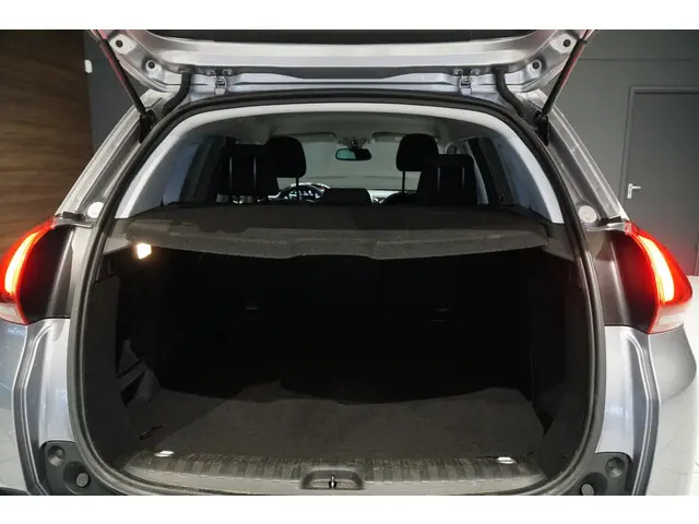 Peugeot 2008 1.2 PureTech Allure 2018 Benzine 13