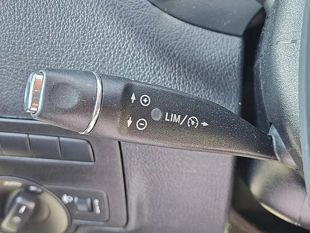 Mercedes-Benz Vito 114 2023 Diesel 13