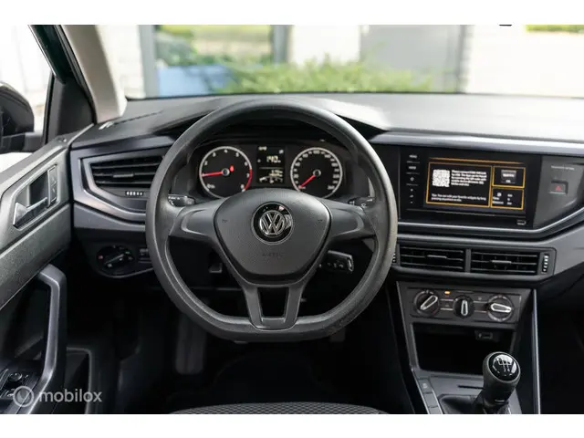 Volkswagen Polo 1.0 MPI Comfortline Business 2018 Benzine 8