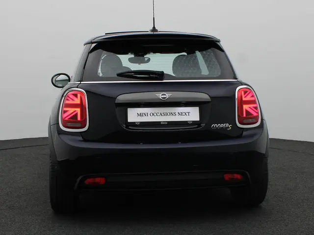 MINI Electric Yours 2020 Elektrisch 5