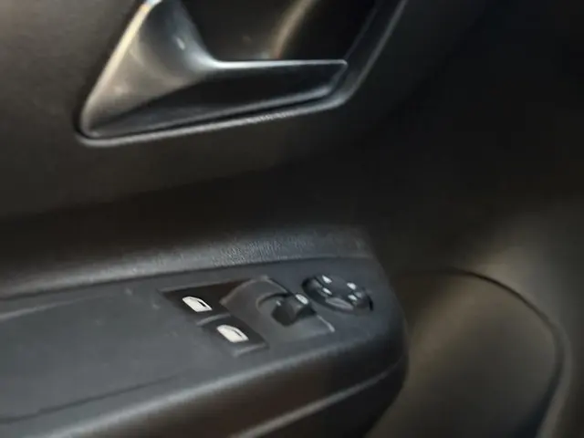 Opel Corsa Export prijs 1.2 Edition 2022 Benzine 12