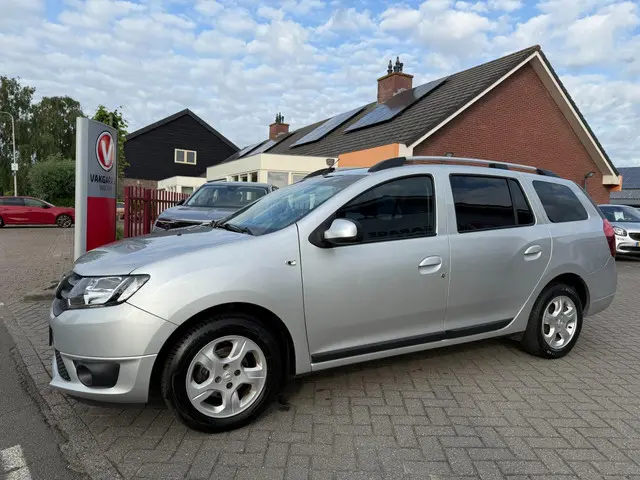 Dacia Logan MCV 0.9 TCe Prestige 2014 Benzine 4