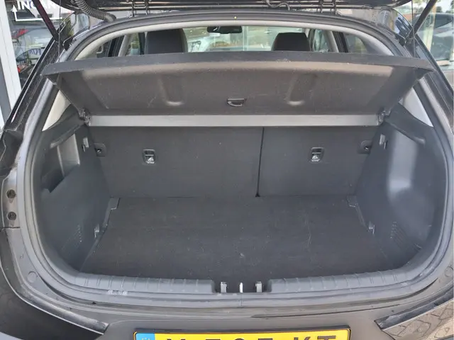 Kia Stonic 1.0 T-GDi MHEV GT-Line 2023 Hybride Benzine 23