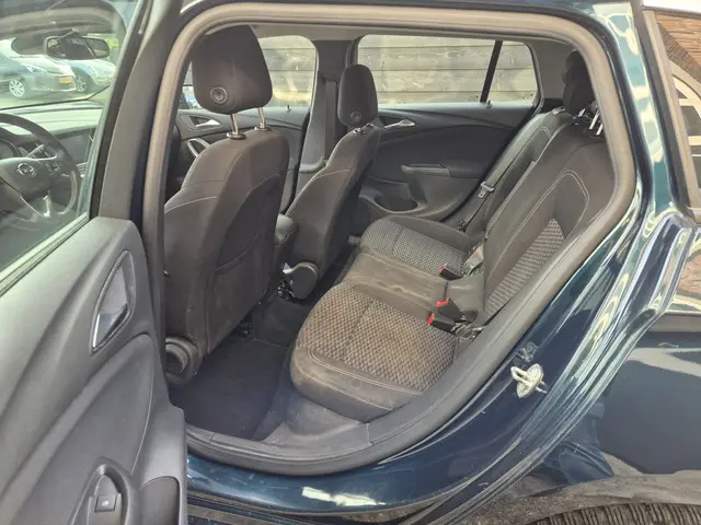 Opel Astra Sports Tourer 1.0 Business+ 2016 Benzine 6