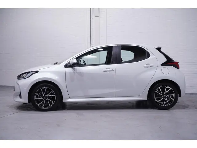 Toyota Yaris 1.5 Hybrid 115 Comfort 2022 Hybride Benzine 8