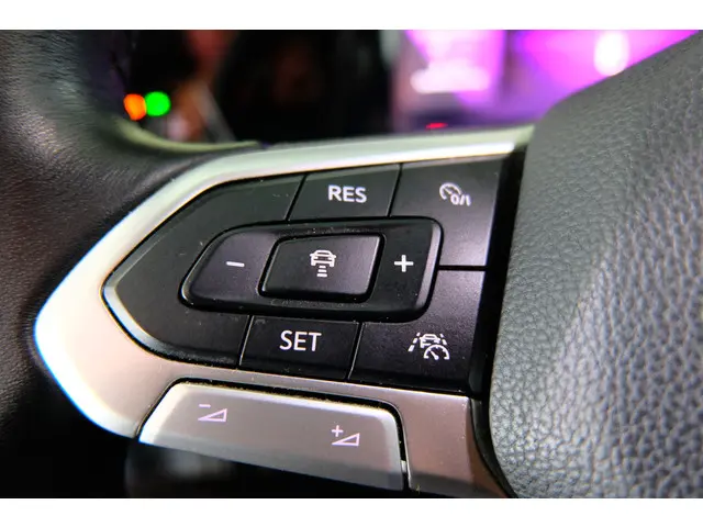 Volkswagen Golf 1.5 TSI R-Line 2020 Benzine 15