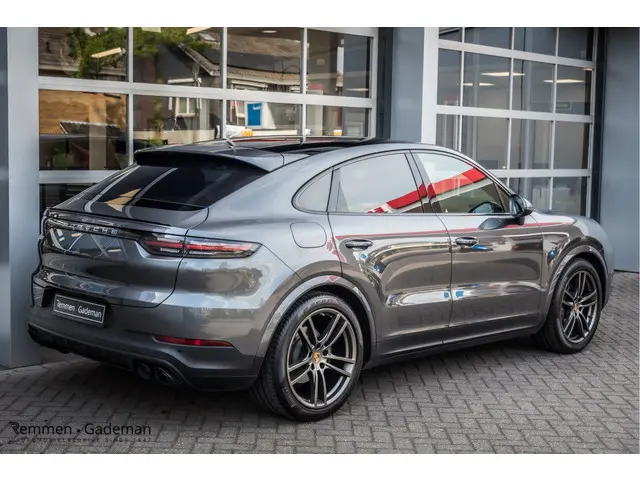 Porsche Cayenne Coupé 3.0 V6 340pk 2020 Benzine 17