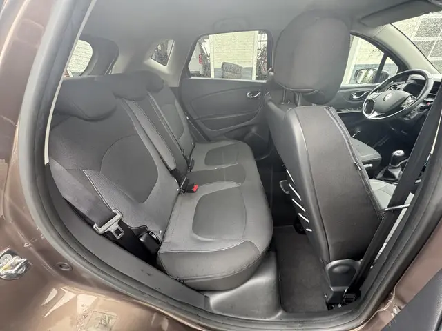 Renault Captur 0.9 TCe Dynamique 2015 Benzine 19