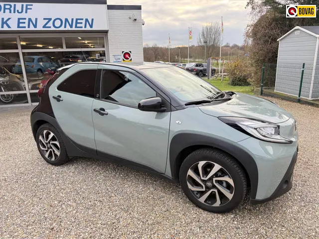 Toyota Aygo X 1.0 VVT-i S-CVT Envy automaat 2024 Benzine