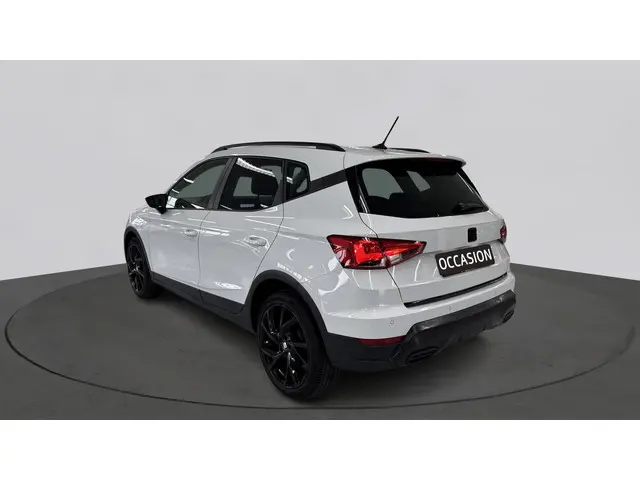 SEAT Arona 1.0 TSI Style Business Connect 2023 Benzine 9