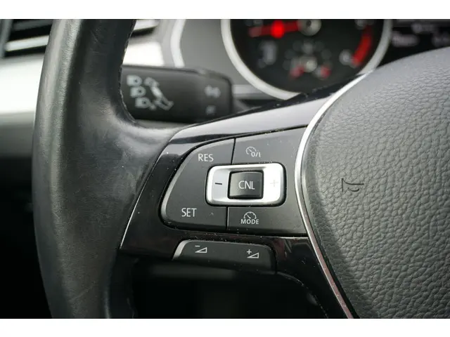 Volkswagen Passat 1.6 TDI Comfortline 2015 Diesel 24