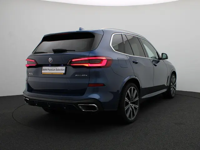 BMW X5 xDrive45e 2022 Hybride Benzine 2