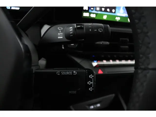 Renault Clio 1.8 Hybrid 160 techno 2026 Hybride Benzine 39