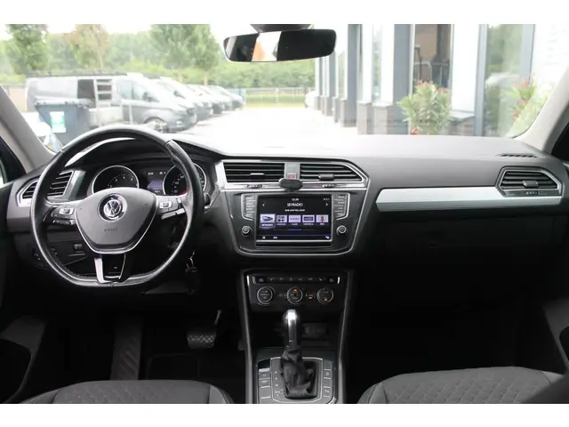 Volkswagen Tiguan 1.4 TSI ACT Highline 2017 Benzine 13