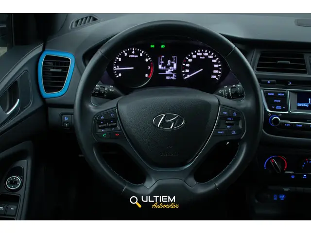 Hyundai i20 1.2 HP i-Motion Comfort 2016 Benzine 14