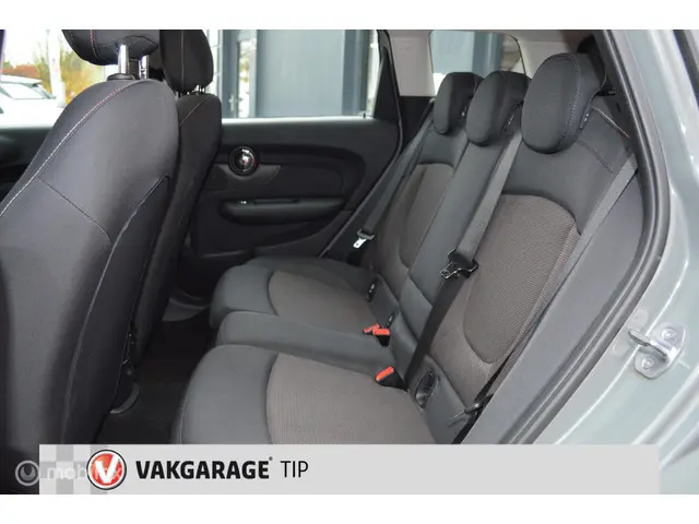 MINI Clubman 1.5 One Business 2017 Benzine 15