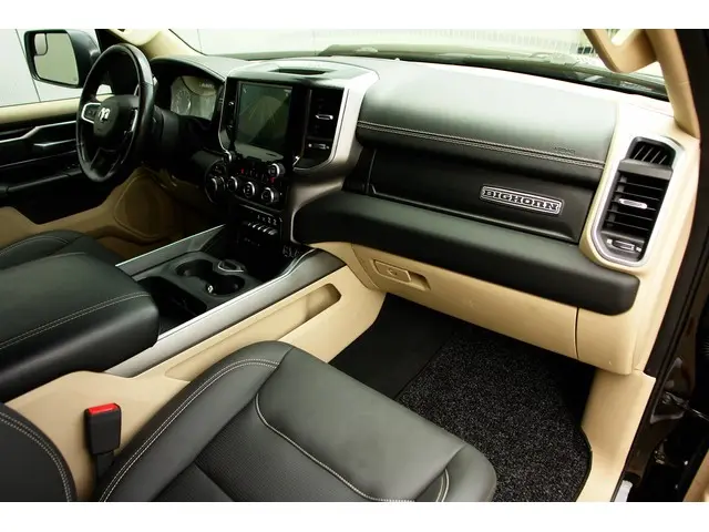 Dodge Ram 1500 DODGE V8 5.7 Bighorn LPG 2019 LPG/Gas 17