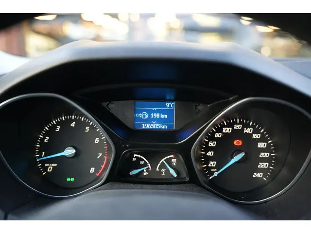 Ford Focus 1.0 EcoBoost Titanium 2013 Benzine 14