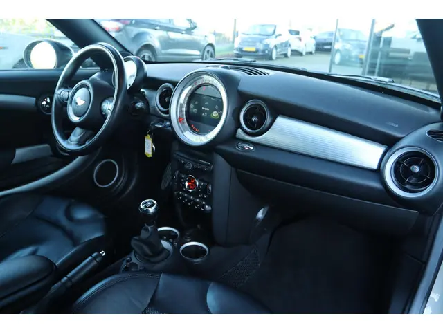 MINI Cooper S MINI COUPÉ 1.6 CHILLI 2012 Benzine 12