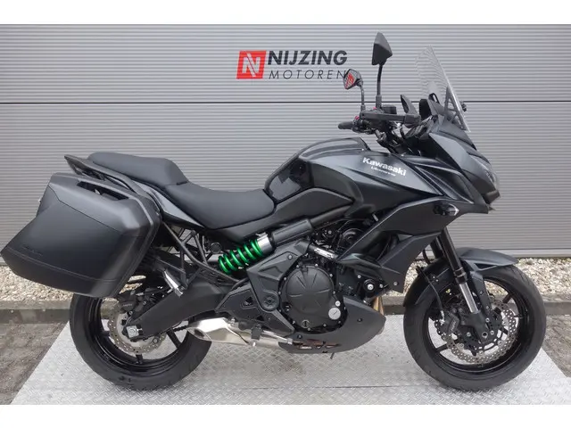 Kawasaki Versys 650 GRAND TOURER 2016 Benzine