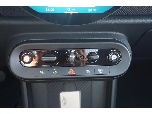 MINI 3-Deurs Cooper C 2024 Benzine 13