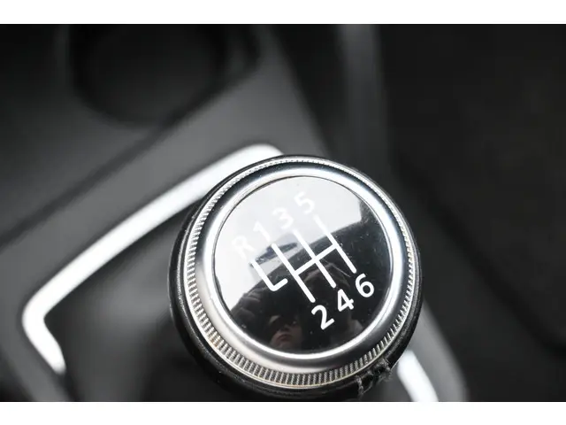 Dacia Duster TCe 130 Comfort 2020 Benzine 18