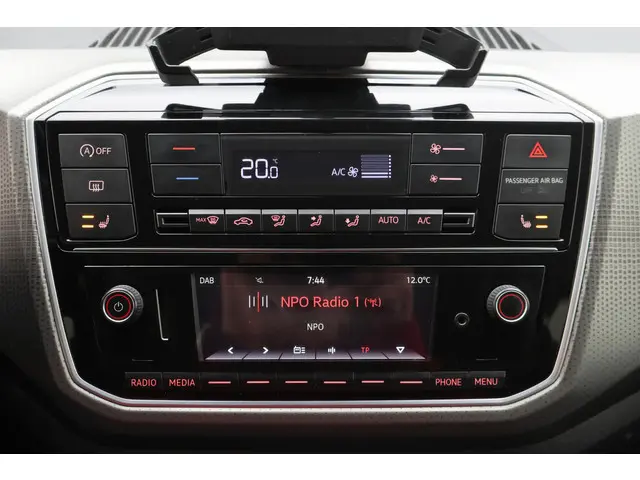 Volkswagen up! 1.0 BMT high up! 2019 Benzine 34