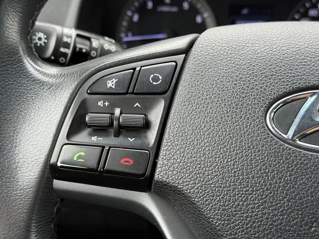 Hyundai Tucson 1.6 GDi Premium 2016 Benzine 13